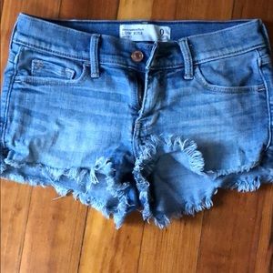 Low Rise Abercrombie & Fitch shorts